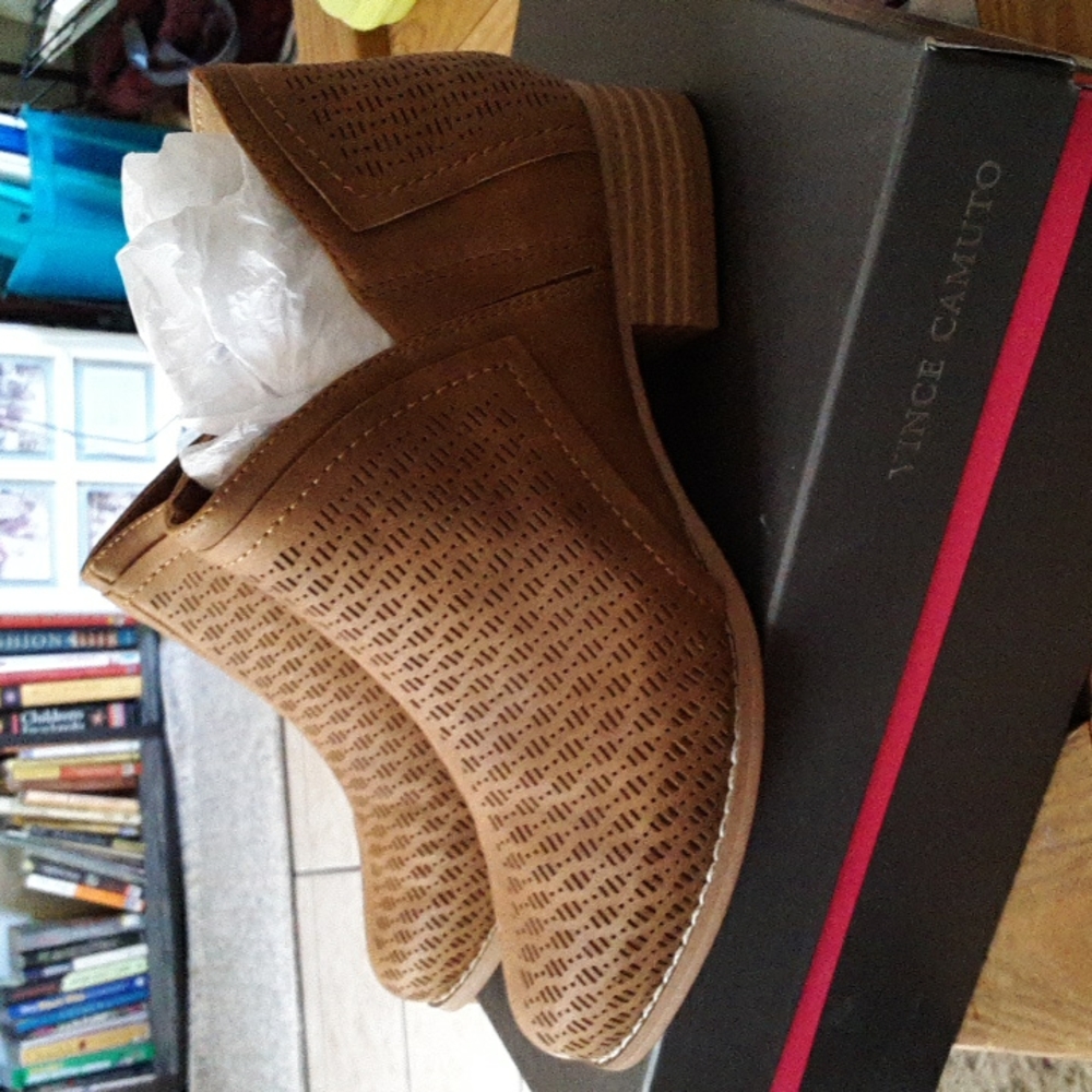Vince Camuto Girls Booties